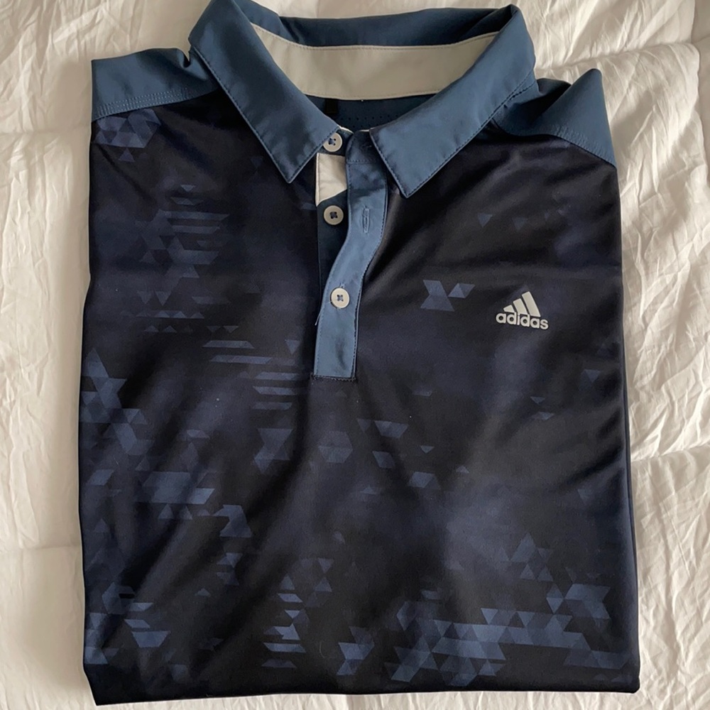 Men’s golf shirt in excellent condition
